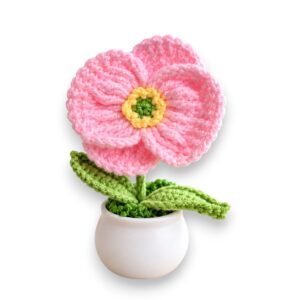 Плетено цвете в саксийка – декорация и подарък